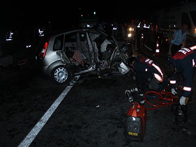 Trabzon'da trafik kazası: 3 ölü, 1 yaralı