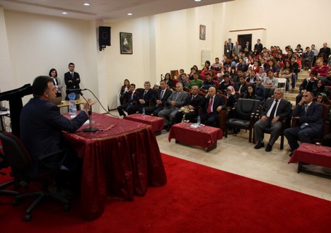 Anayasa Mahkemesi Üyesi RÜ'de Ders Verdi