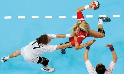 Hentbol Bayanlar 1.Ligde  Muhteşem derbi