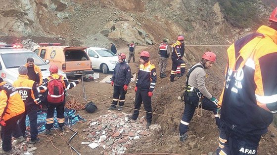 Artvin'de İntihar Eden Gencin Cesedine Ulaşıldı