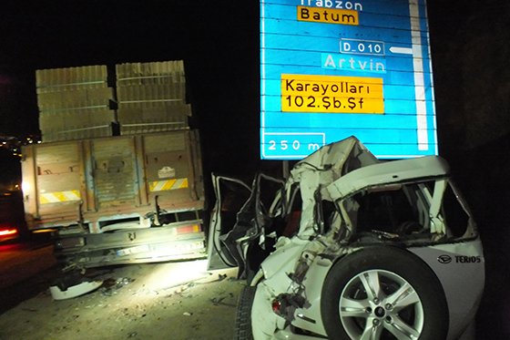 Artvin'deki Kazada Yaralanan Lale İnan'da Hayatını Kaybetti