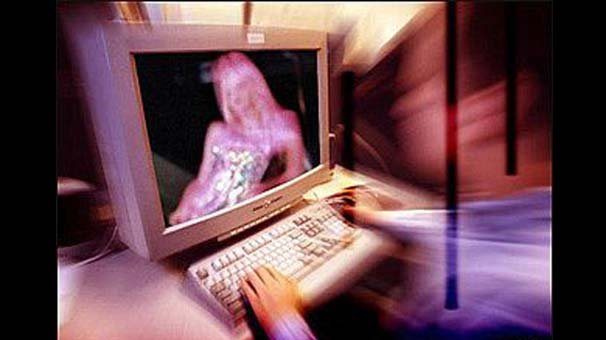 Trabzon'da escort kız istedi, dolandırıldı