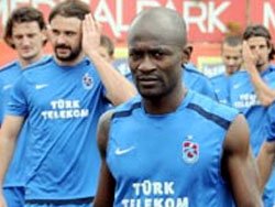 Trabzonspor’da Zokora şoku yaşanıyor