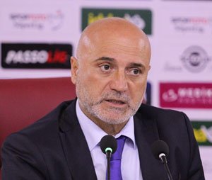 Hikmet Karamandan Trabzon kalecisine övgü