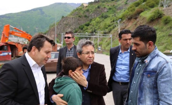 Çoruh Nehri'ndeki Kayıp İşçiyi Arama Çalışmaları Devam Ediyor