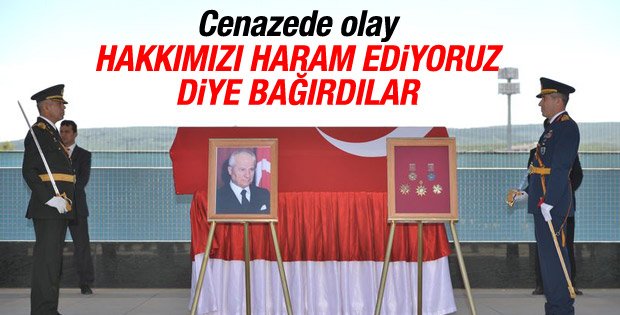 Kenan Evren'in cenazesinde olay