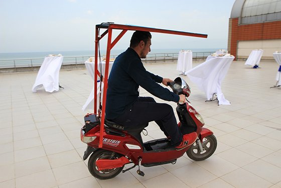 Öğrencilerden Güneş Enerjisi İle Çalışan Motosiklet