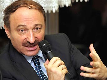 Özak , Hacıosmanoğlu’na Sert Çıktı