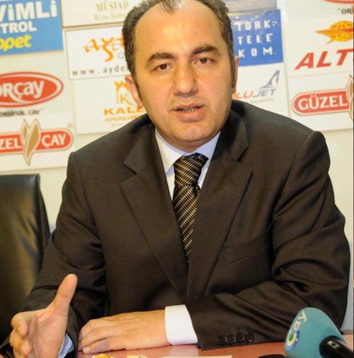 Rahmi Metin Ak parti'den 1 yıl ihraç edildi