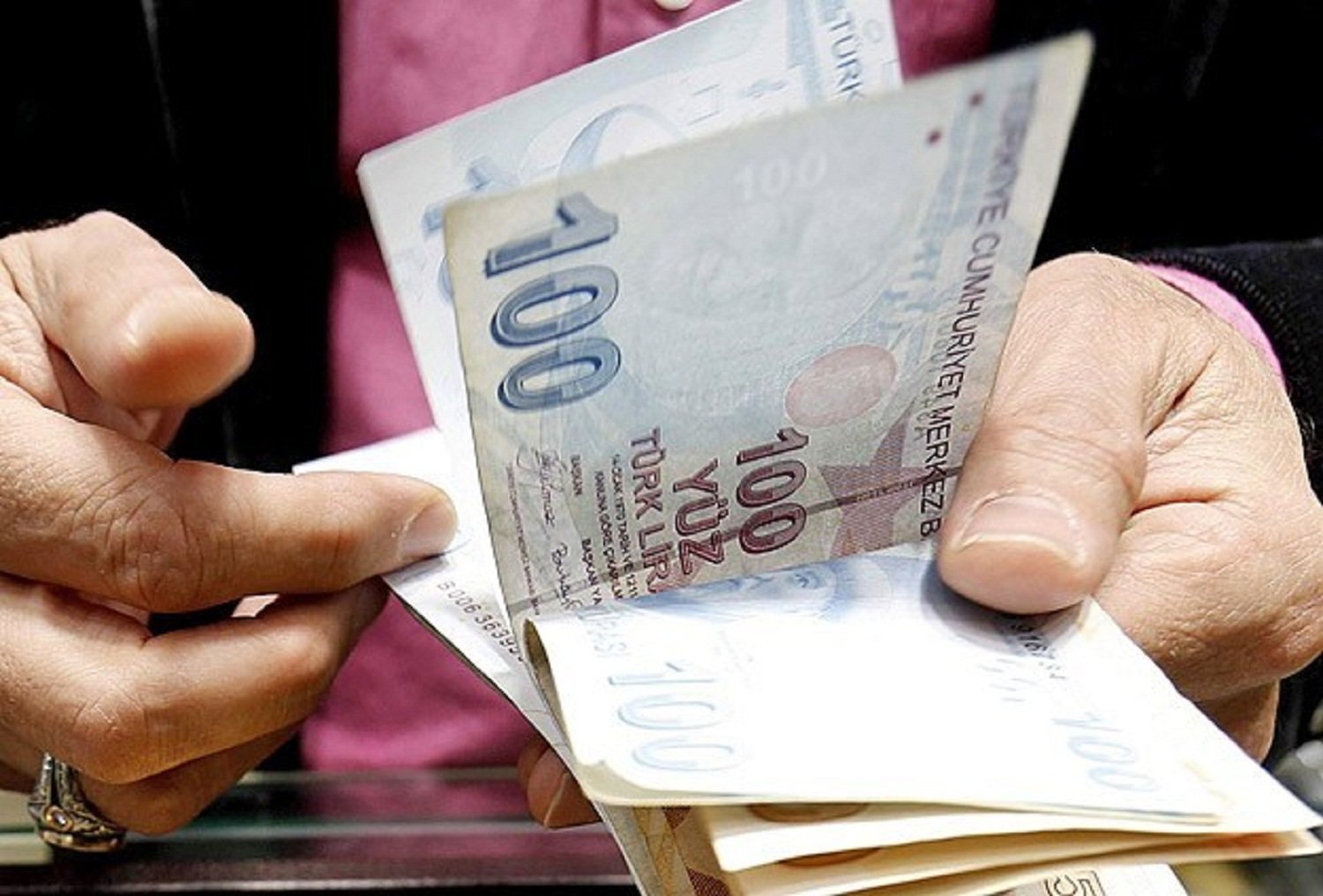 Hükümetten memura yeni zam teklifi