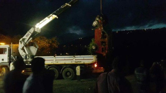 Trabzon’da Sera Gölü'ne Araç Uçtu: 3 Ölü