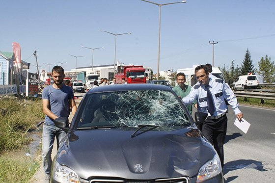 Trabzon'da Kaza Otomobilin Çarptığı Adam Ağır Yaralandı