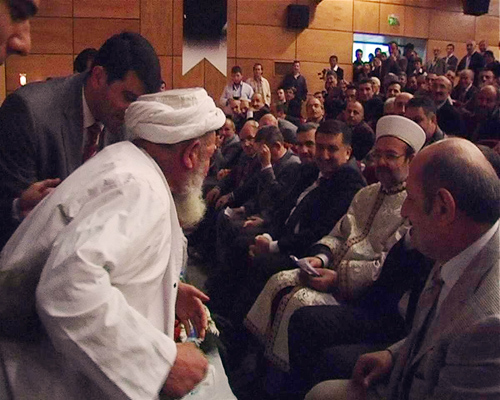 Namaz Vakitlerinin Yanlış Uygulandığı İddiası