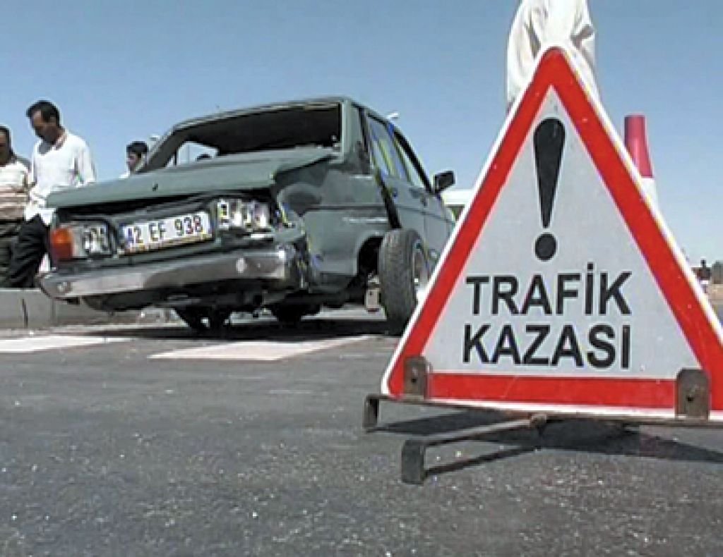 Artvin'de Trafik Kazası: 1 Ölü