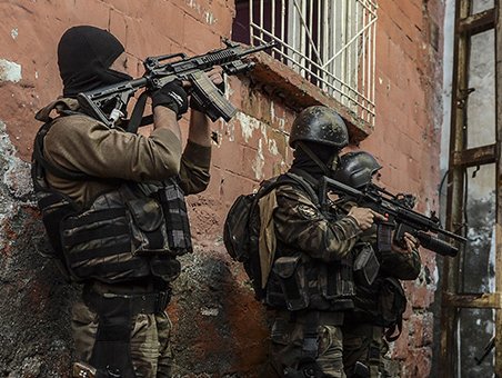 3 ilçedeki operasyonlarda 19 terörist öldürüldü
