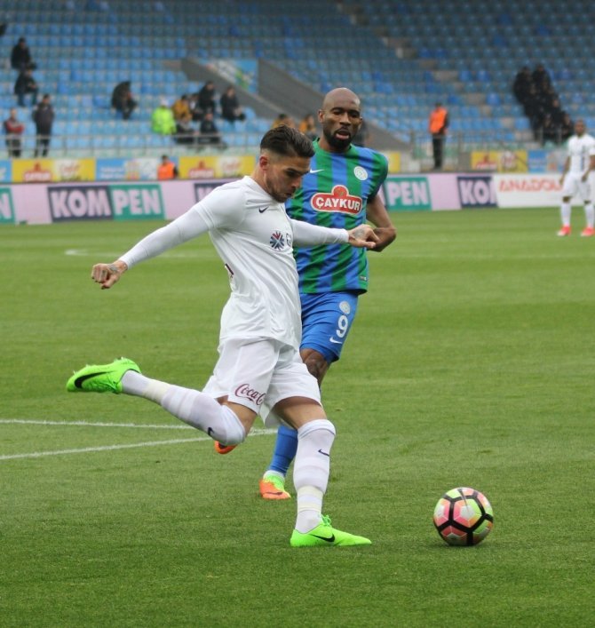 Çaykur Rizespor dibi gördü