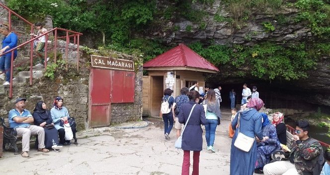 Dünyanın en uzun ikinci mağarasına ziyaretçi akını
