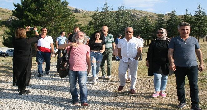 Nuri Alço'ya Gazoz Yakıştırması
