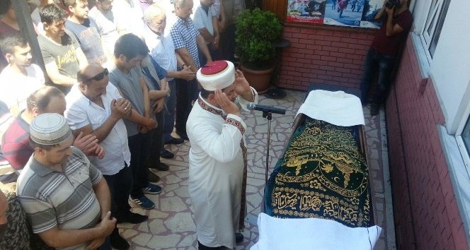 Midesine Taktırdığı Kelepçe Sonu Oldu