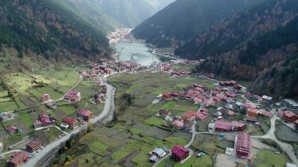 Sevinçle Yıkımı Bekliyorlar
