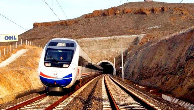 Gündoğdu: Samsun-Sarp Demiryolu Hattı ile İlgili Görüşmeler Başladı
