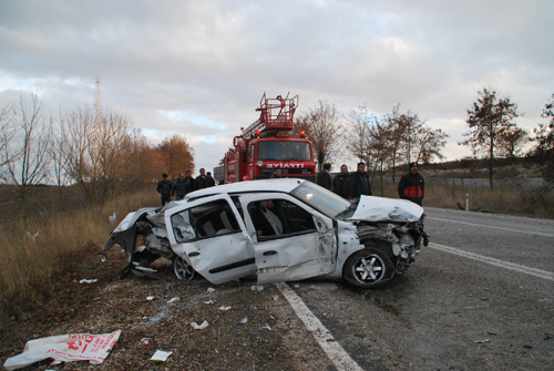 Samsun'da Trafik Kazası: 1 Ölü, 2 Yaralı
