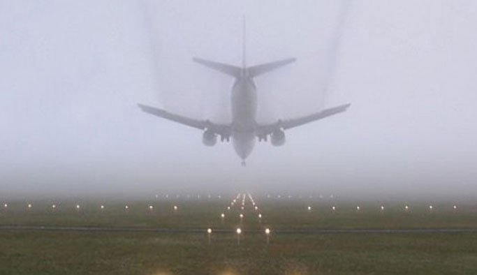 Trabzon'da hava ulaşımına sis engeli