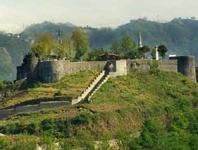 Rize kalesi tarihi mirasdır