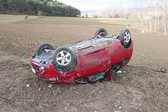 Kastamonu'da trafik kazası: 1 ölü, 2 yaralı