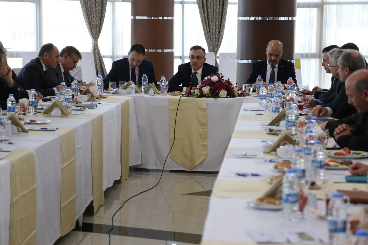 RİZE'DE HAFTAYA BAŞLANGIÇ TOPLANTILARINA DEVAM EDİLİYOR