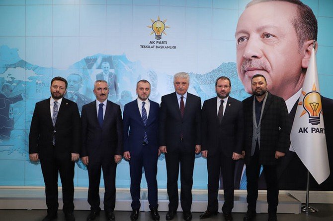 AK Parti Rize'de 2 İlçeye Başkan Atadı