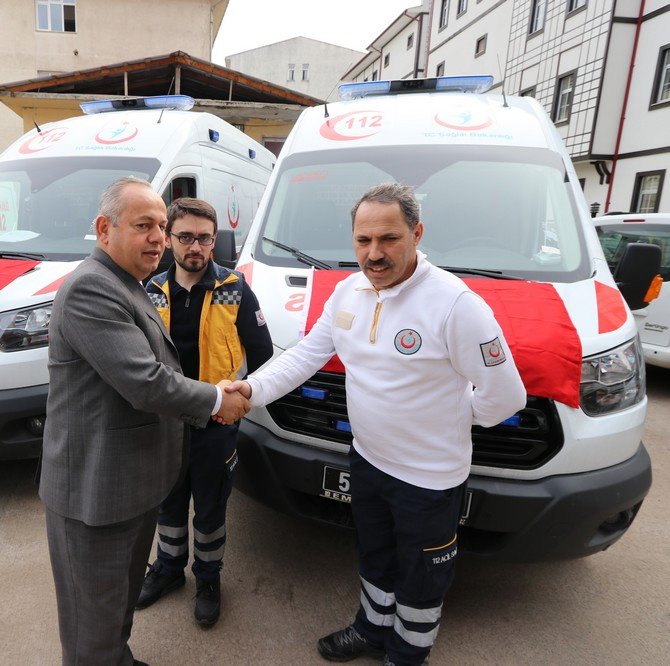 Rize’ye 5 Yeni 4x4 Ambulans
