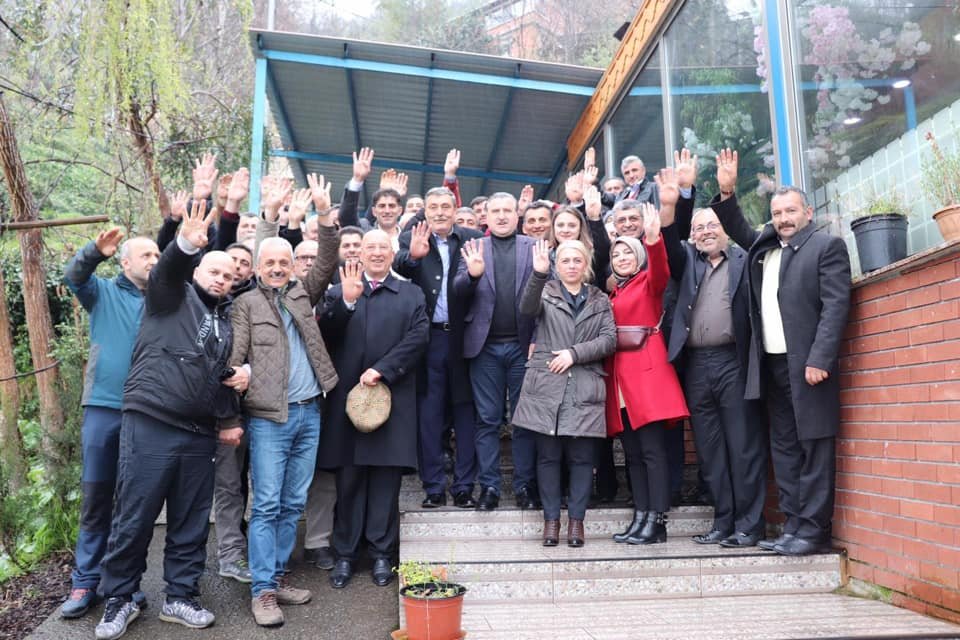 AK PARTİ’DEN FINDIKLI’DA SEVGİ YÜRÜYÜŞÜ