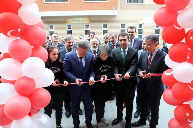 Rize'de Z-Kütüphane Açılışı Yapıldı