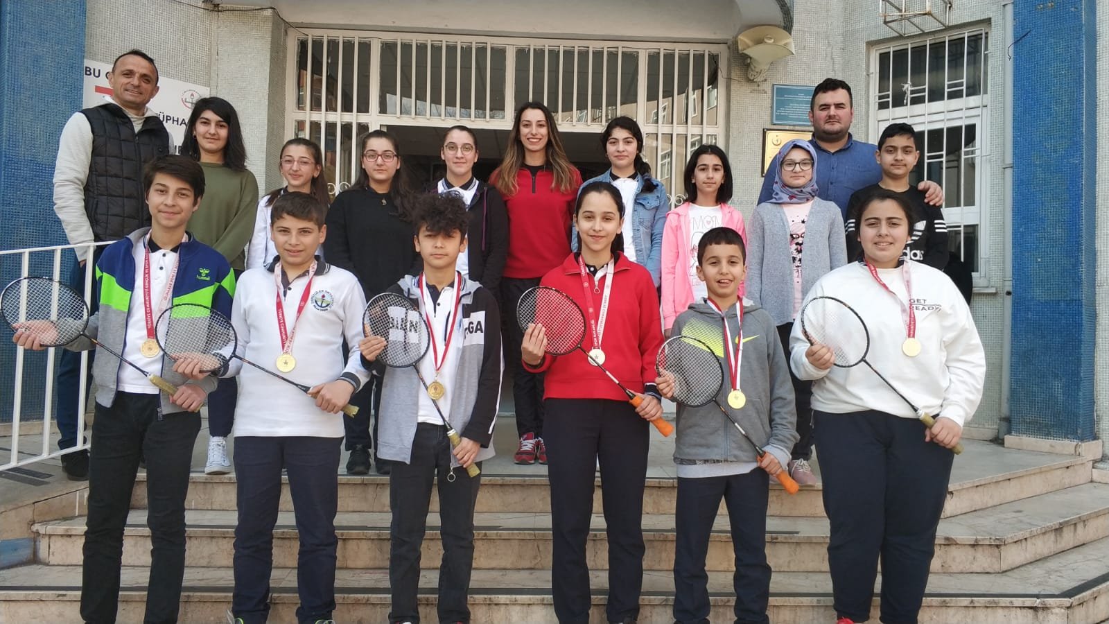DENİZCİLER ORTAOKULUNDAN BÜYÜK BAŞARI