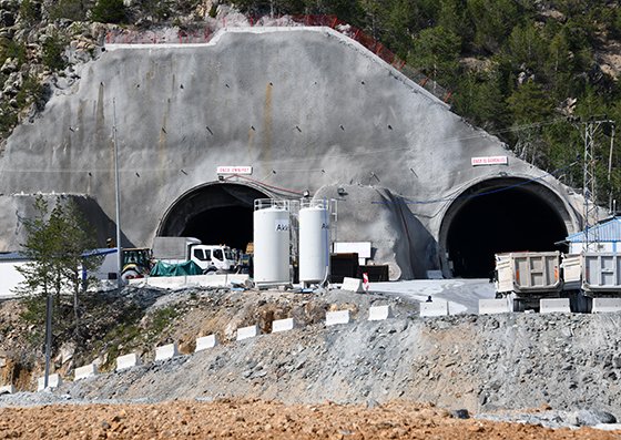 Yeni Zigana Tüneli'nde yüzde 60'a yaklaşıldı