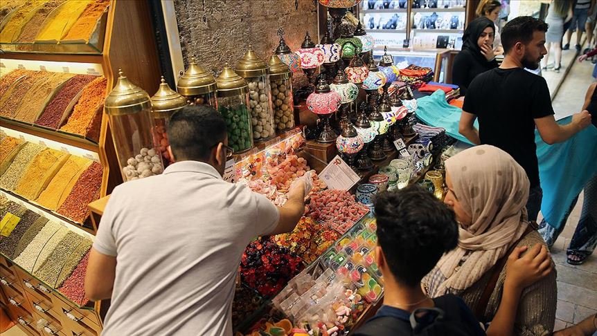 Rize'de Ramazan Bayramı Öncesi Çrşı Pazar Hareketlendi