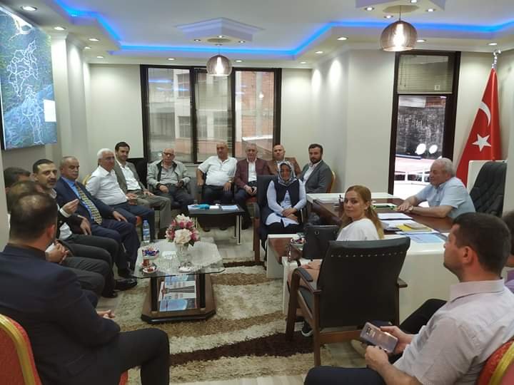 SALVADER ÜYELERİYLE BAYRAMDA BİR ARAYA GELDİ..