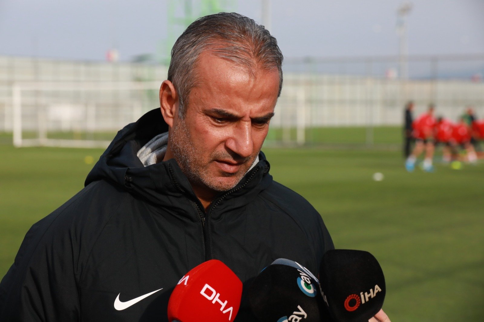 Çaykur Rizespor teknik direktörü İsmail Kartal'dan Önemli Açıklamalar
