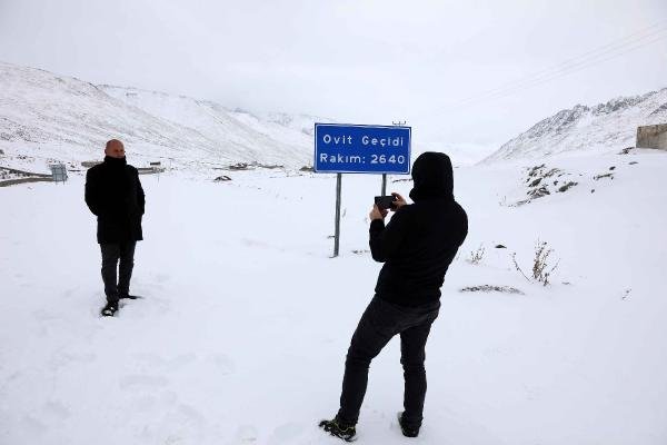 Karadeniz Bölgesi'nde yüksek kesimlerde kar yağışı etkili oluyor