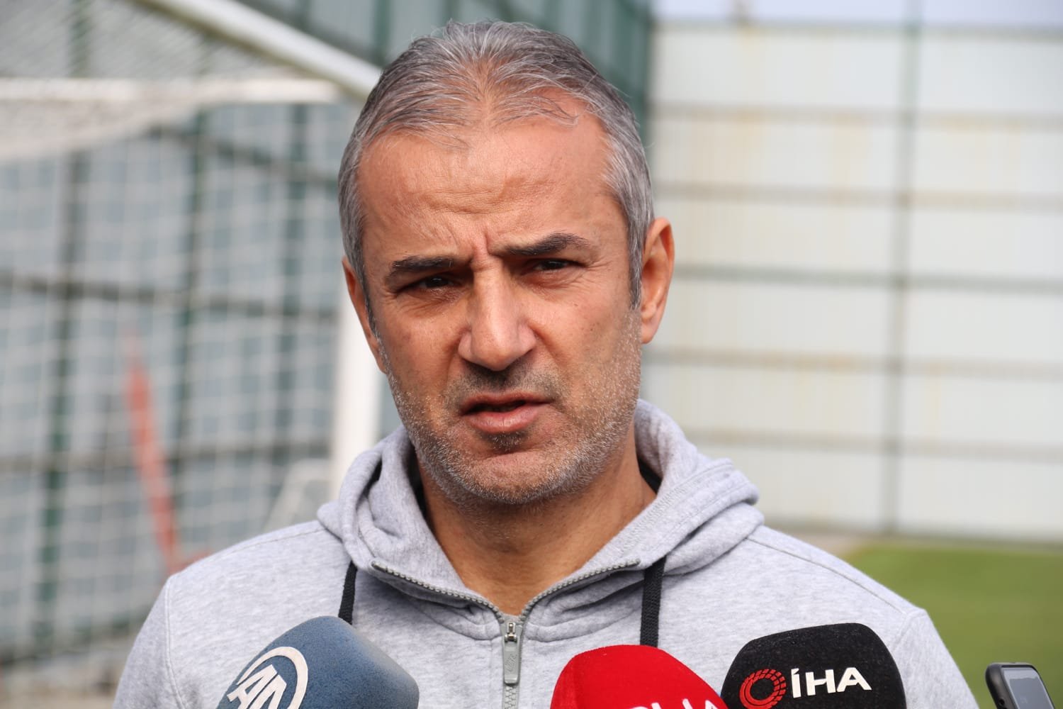 İSMAİL KARTAL İSTİFA ÇAĞRILARINA CEVAP VERDİ