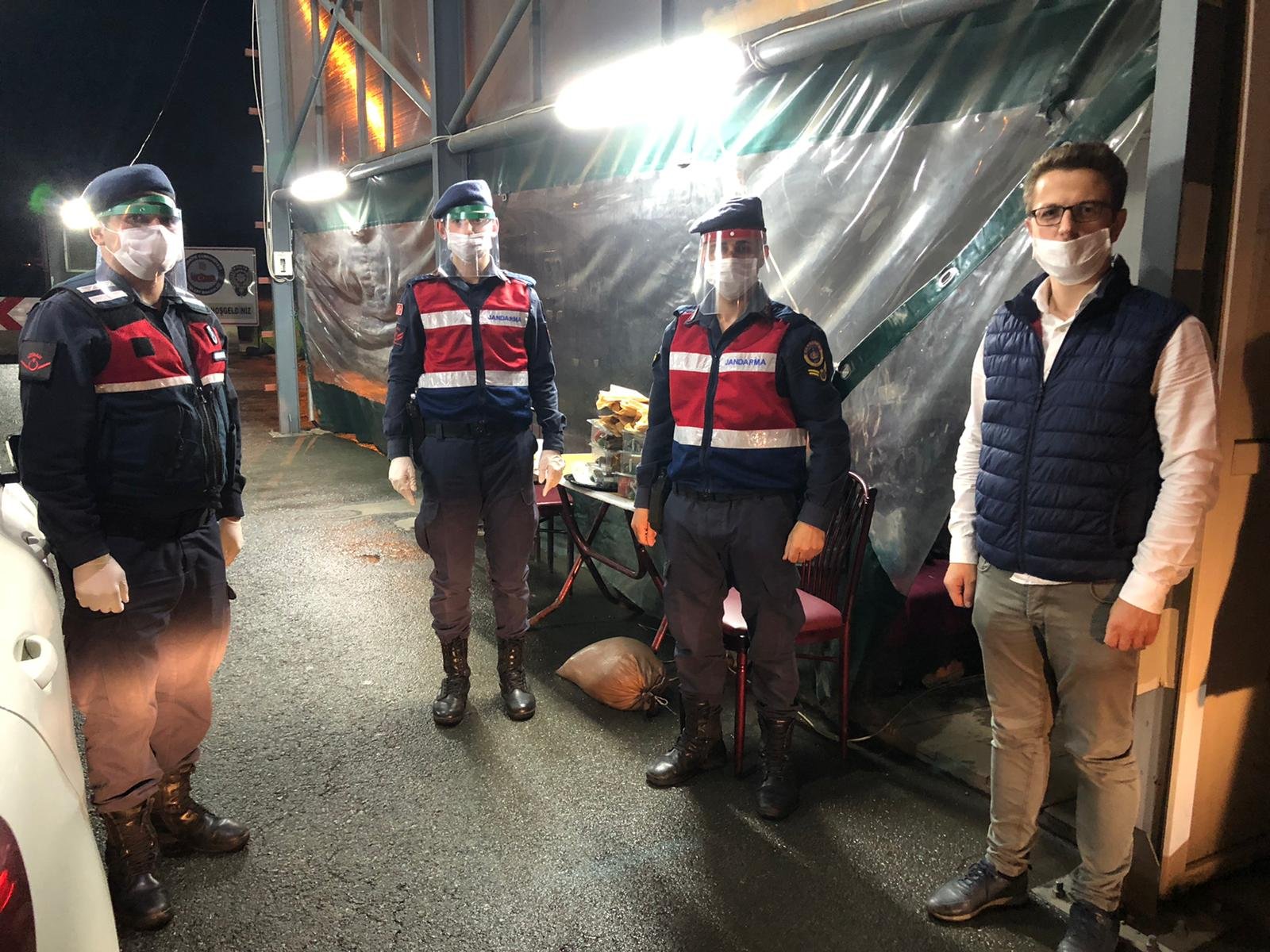 RİZE ASKON'DAN JANDARMA VE EMNİYET PERSONELİNE SAHURLUK İKRAMI