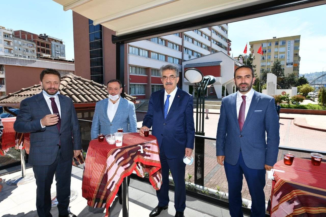 Yazıcı ve Avcı Çaykur’u Ziyaret Etti