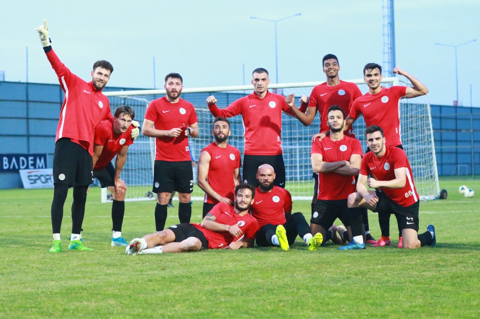 Ç.RİZESPOR GALATASARAY KARŞILAŞMASINA HAZIRLANIYOR