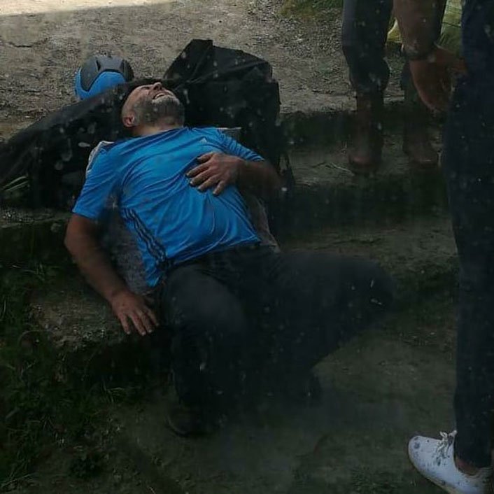 Çatıya, ağaca, yere çakılan yamaç paraşütü sporcusu: Bırakamıyorum