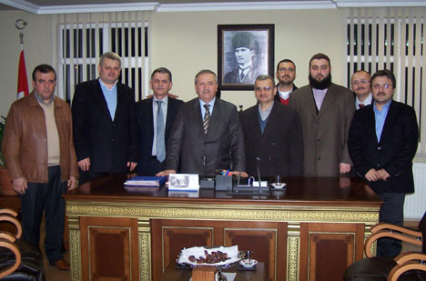 İrşad Vakfı'ndan Serenli'ye Veda Ziyareti