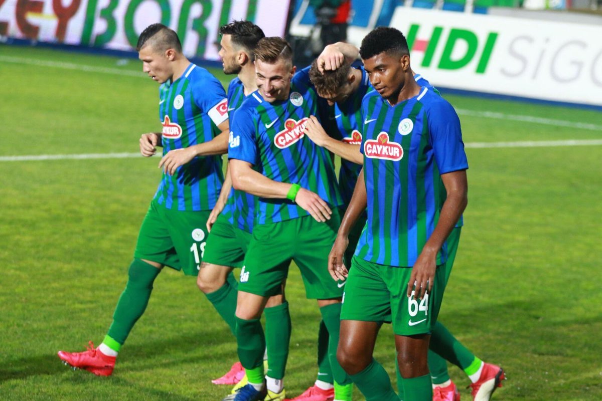 Rizespor'da En İstikrarlı Melnjak Oldu