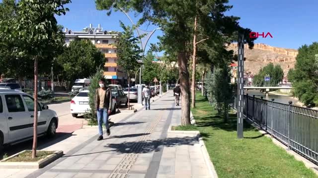 Bayburt'ta Pozitif Vakalı İkametlere Şeritli Karantina