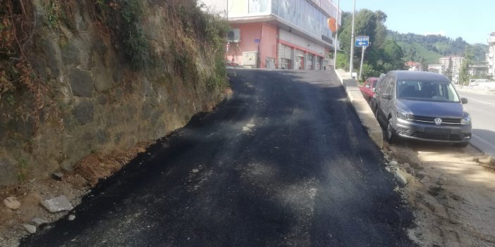 O Yol, Asfalt Döküldü