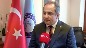 Toplum Bilimleri Kurulu Üyesi İlhan, "Yılbaşı Sonrası Aşının Piyasada Olma İhtimali Yüksek"